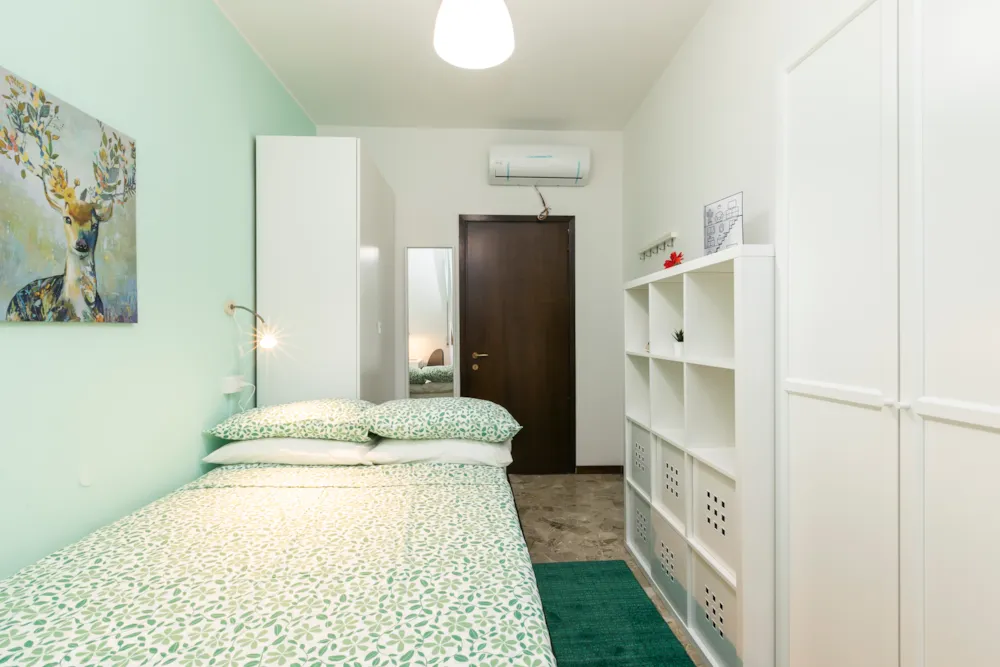 Gradevole stanza singola con terrazzo e aria condizionata