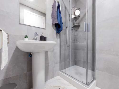 Confortevole stanza singola con bagno privato